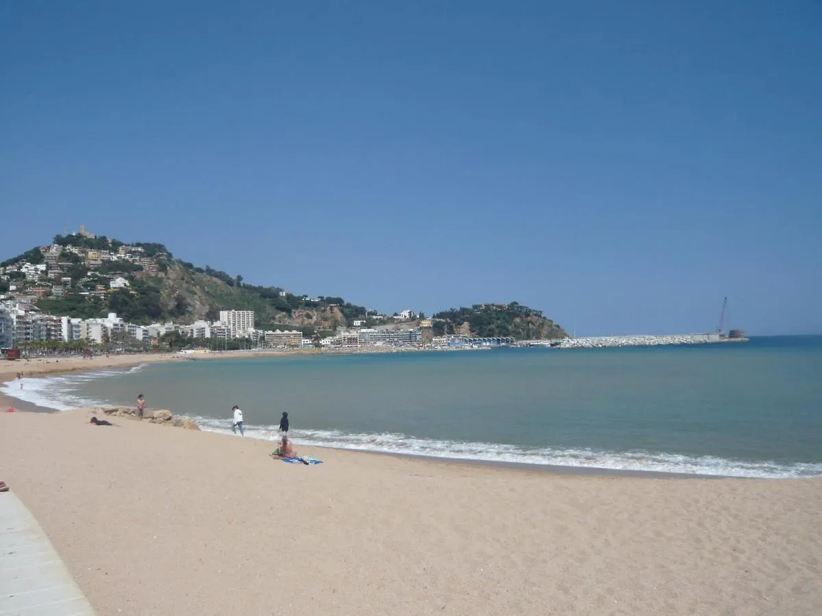 Bravaholidays-230-St Jordi Blanes 0*,
